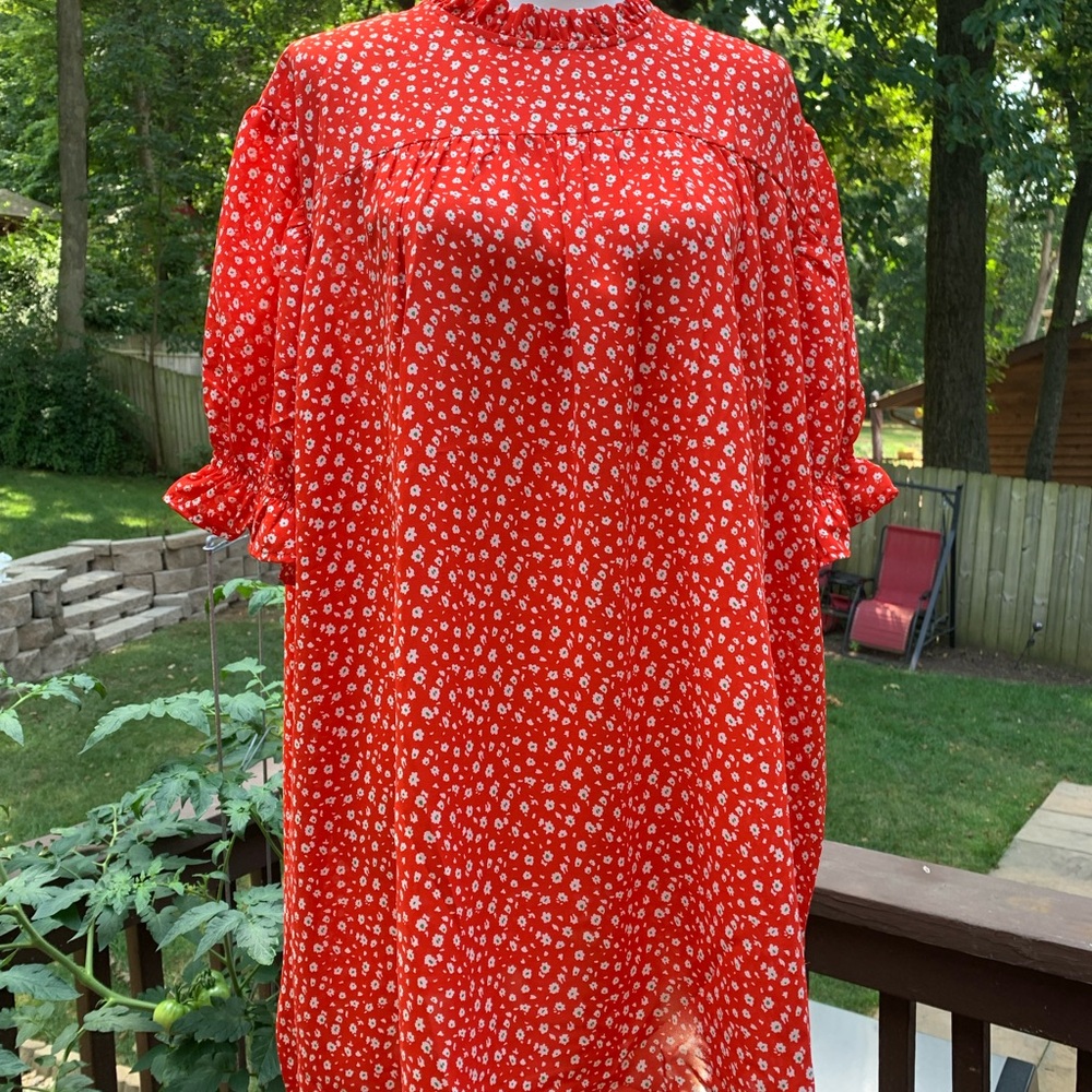 Love, Olive Co Blouse Women's 3X Red floral mock Neck Short Sleeve Top